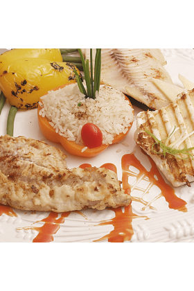 A variety of fresh whitefish including Black Cod, Halibut, and Rockfish, presented as a sampler pack.